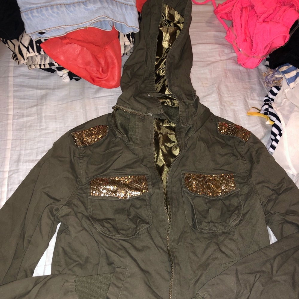Jacket(As is) - Picture 2 of 2